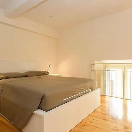 Santa Chiara Apartment